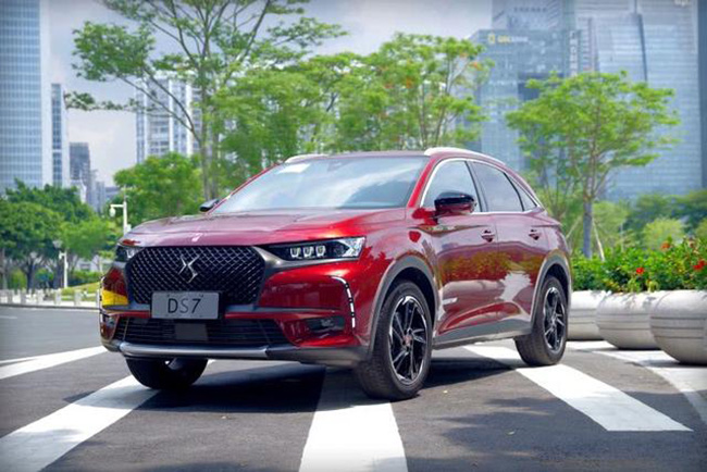 2018成都车展：DS 7两款新增车型上市