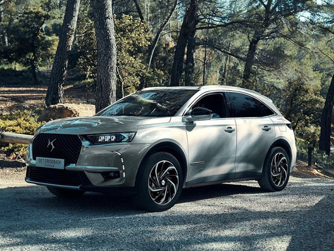 DS 7 Crossback E-Tense将亮相巴黎