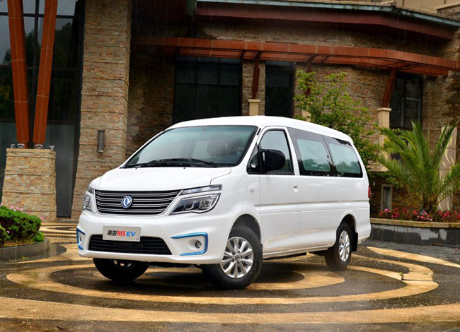 补贴后12.99-13.49万 菱智M5EV正式上市