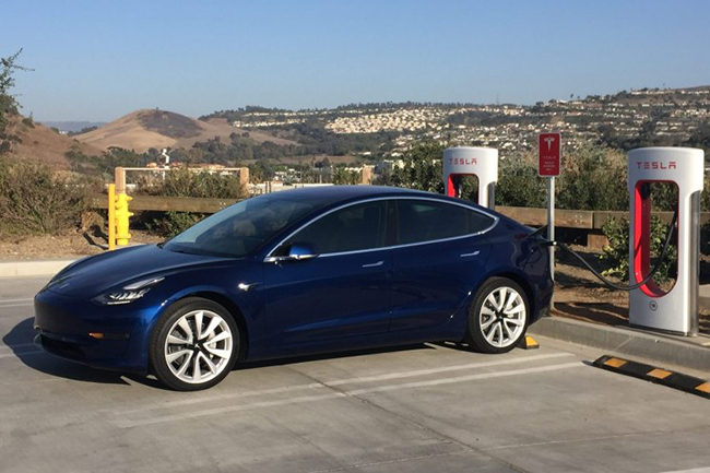 峰值功率147kW 特斯拉推送V2超充桩升级