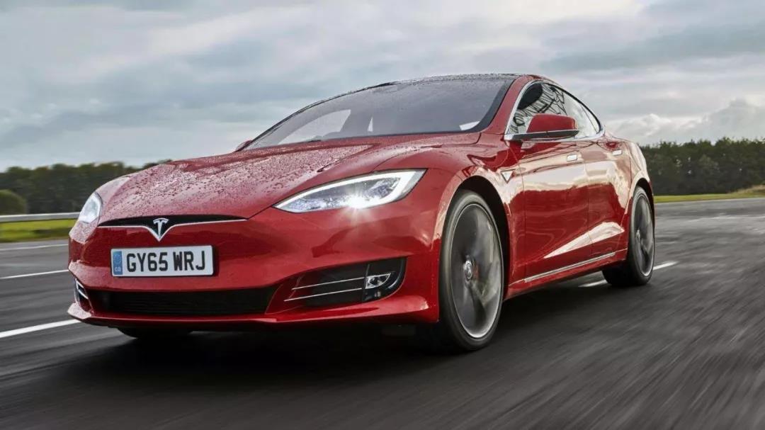 Model S Plaid：我纽北赛道7分23，保时捷你怎么说